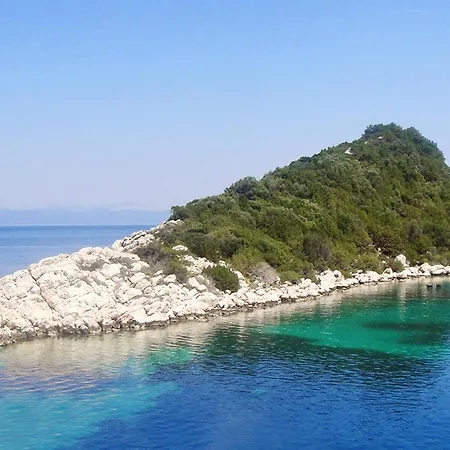 By The Sea Zaklopatica, - 993 * Lastovo